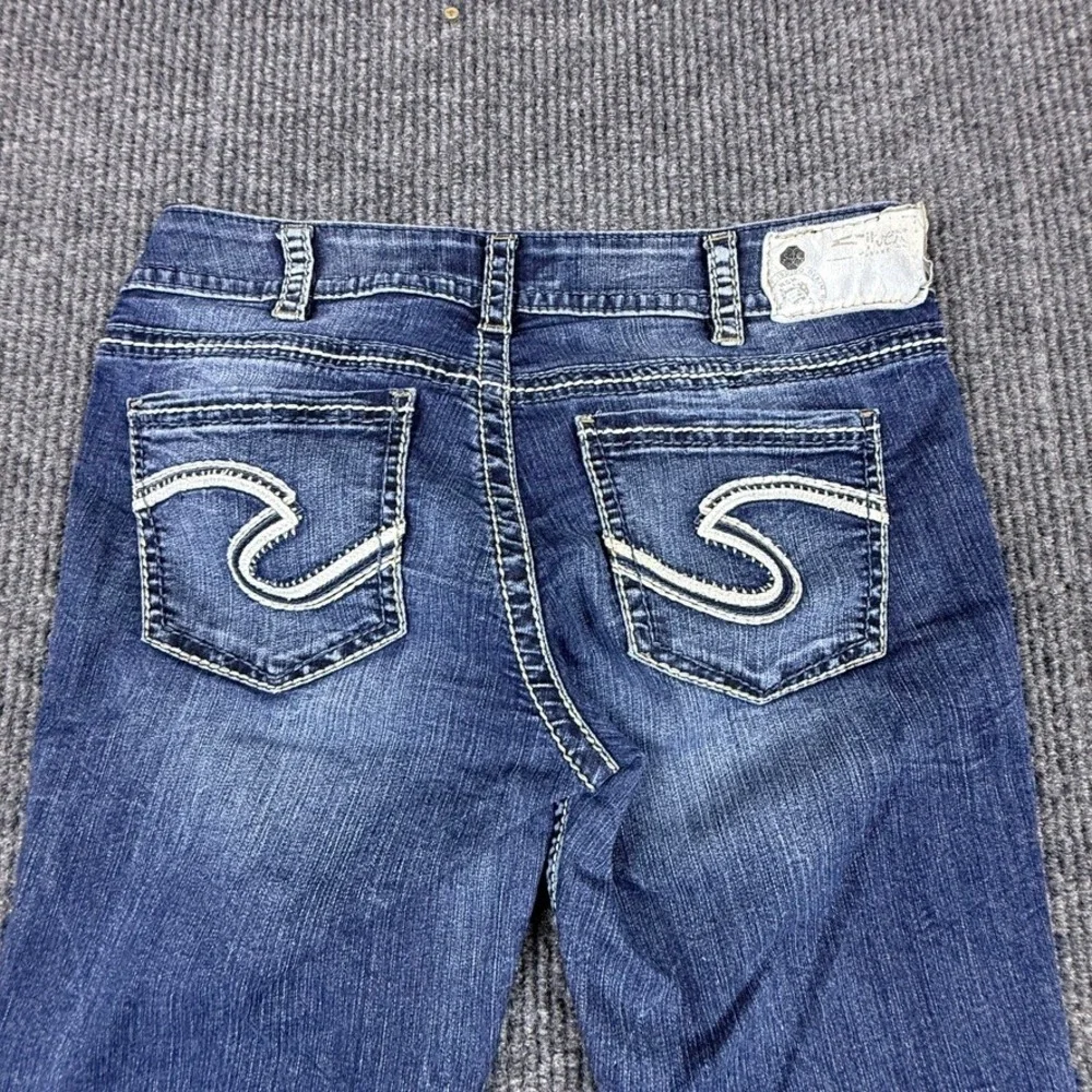 Silver Jeans Co Suki Capri Dark Wash Stretch Denim W31 L4016SSR450
